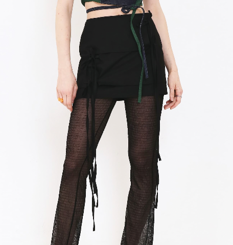 SETSETSET Signature Crossover Ribbon Wrap Skirt [Black]