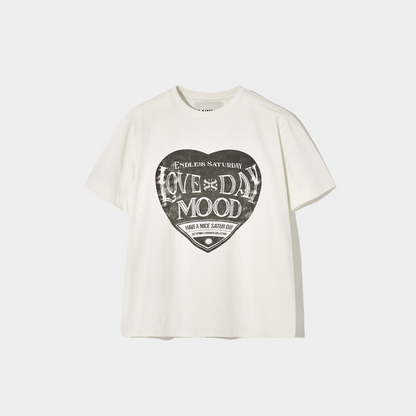 Satur Saturday Retro Mood Graphic T-Shirts [Vintage White]
